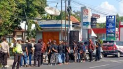 Gabungan Ormas Gelar Aksi Protes Pungli di Samsat Kediri dan Parkir Liar